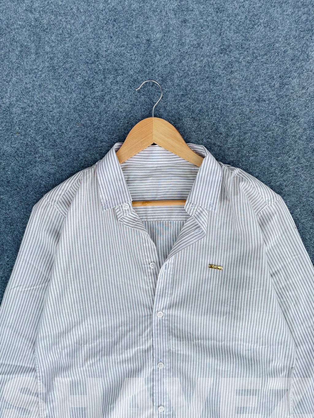 White With Black Stripe’s Full Sleeve Shirt